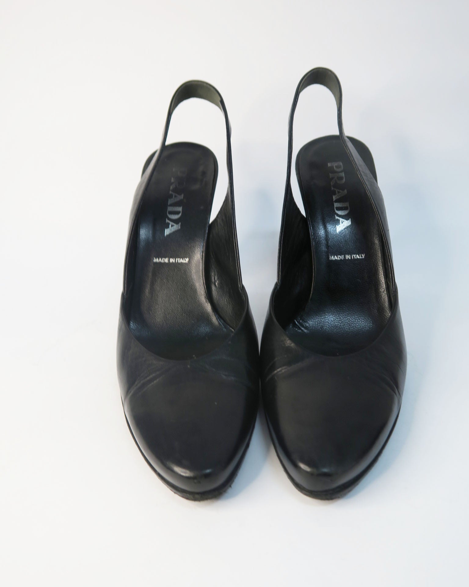 Prada salones Negro
