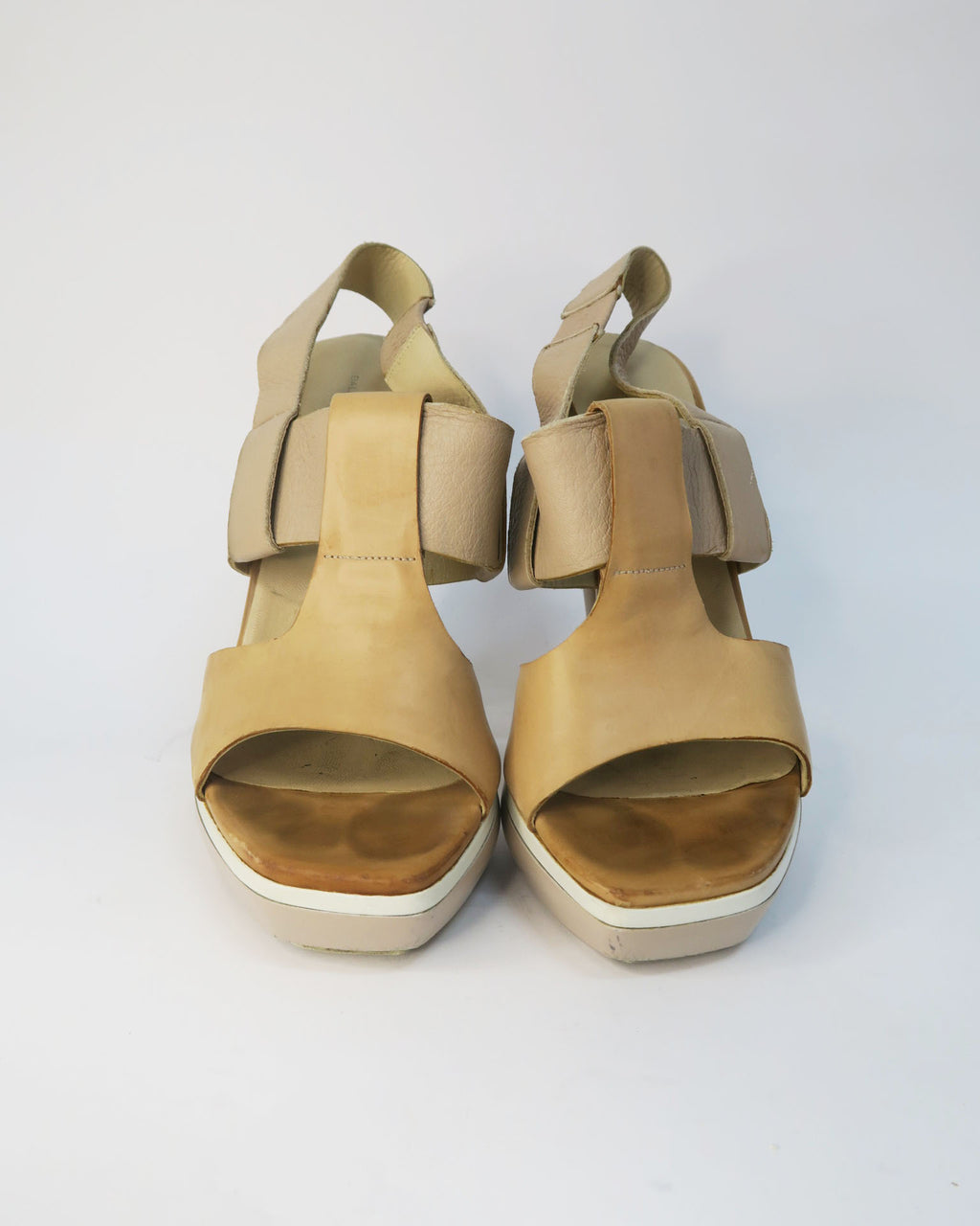 Balenciaga sandalias plataforma nude
