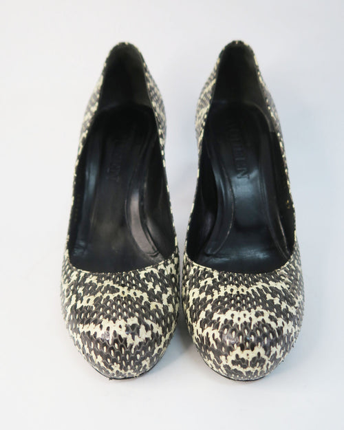 Alexander McQueen salones efecto serpiente