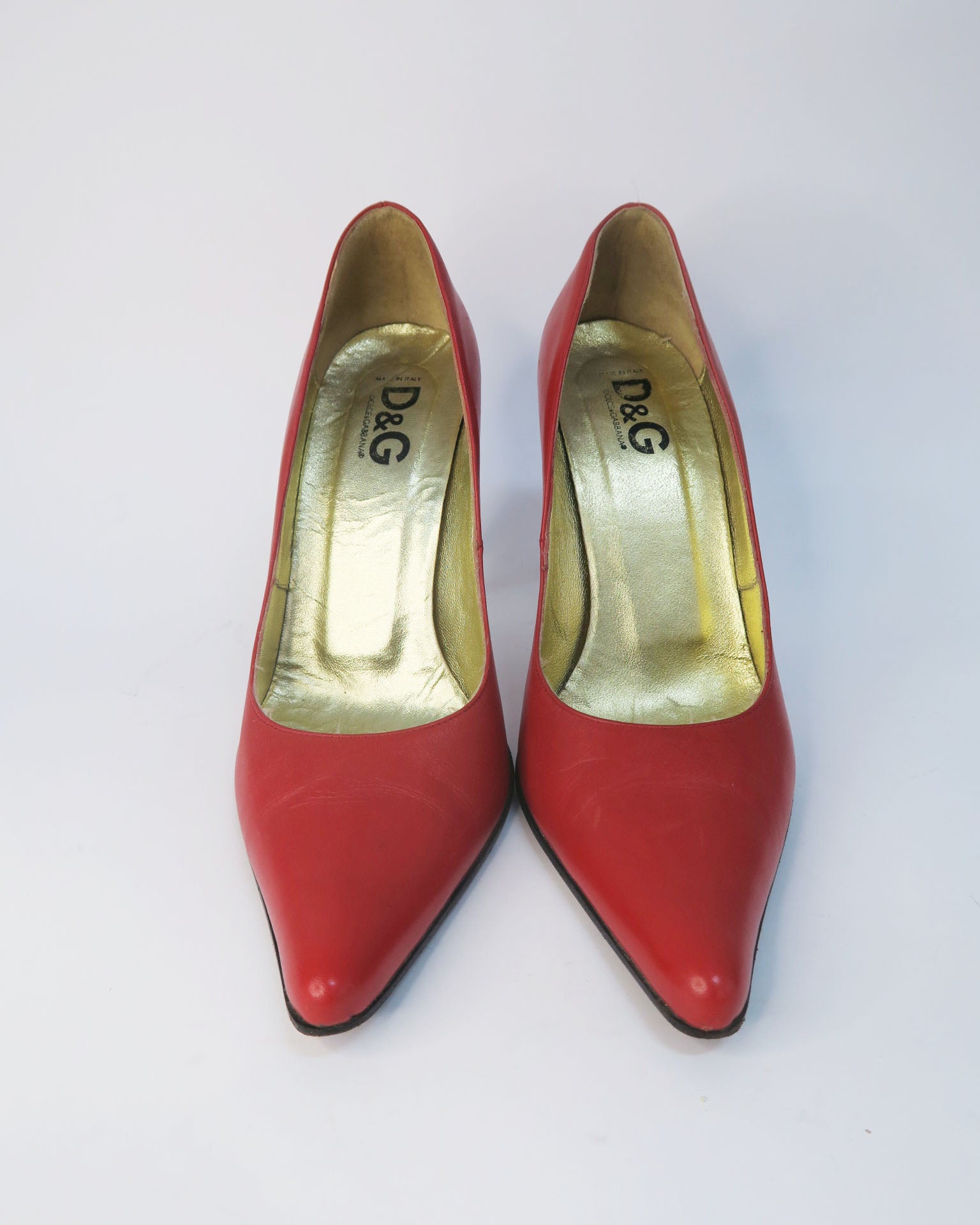 D&G salones rojos