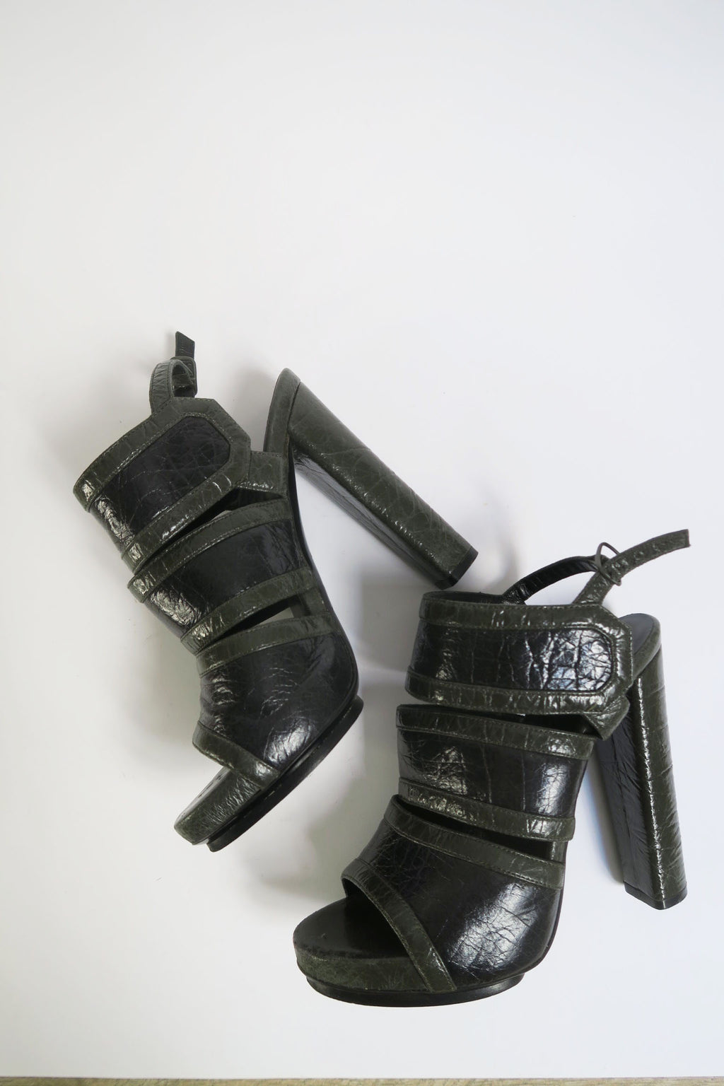 Balenciaga Sandalias