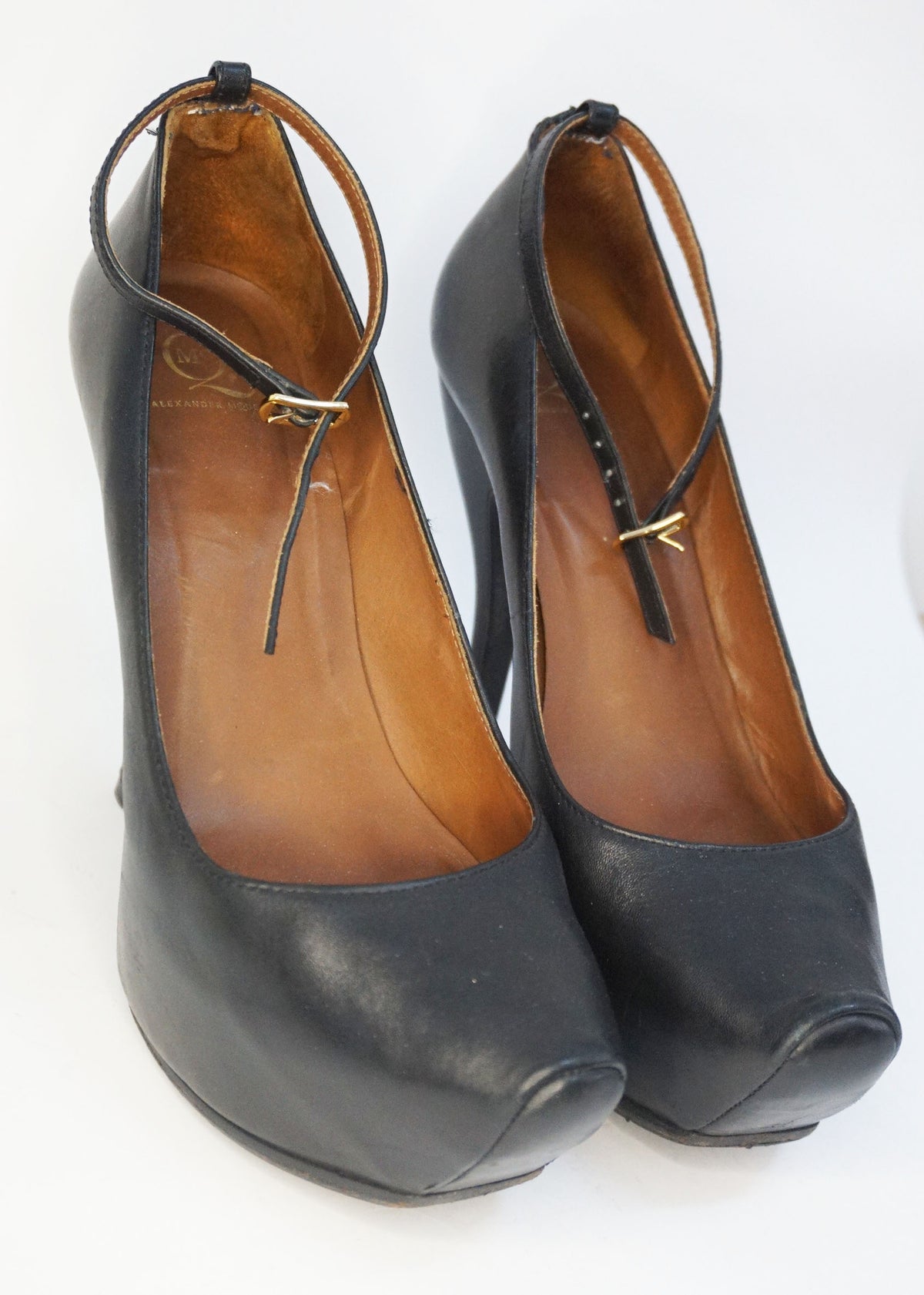 Alexander McQueen - Salones plataforma piel negros