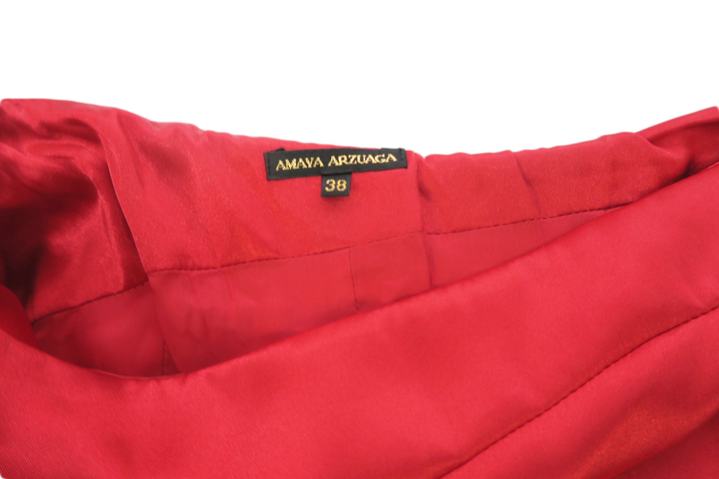Amaya Arzuaga - Vestido rojo palabra de honor