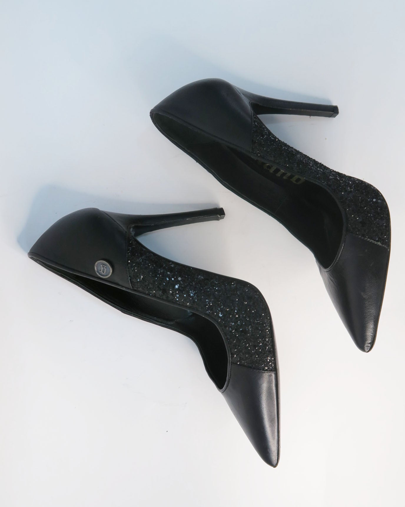 Galliano slaones negro