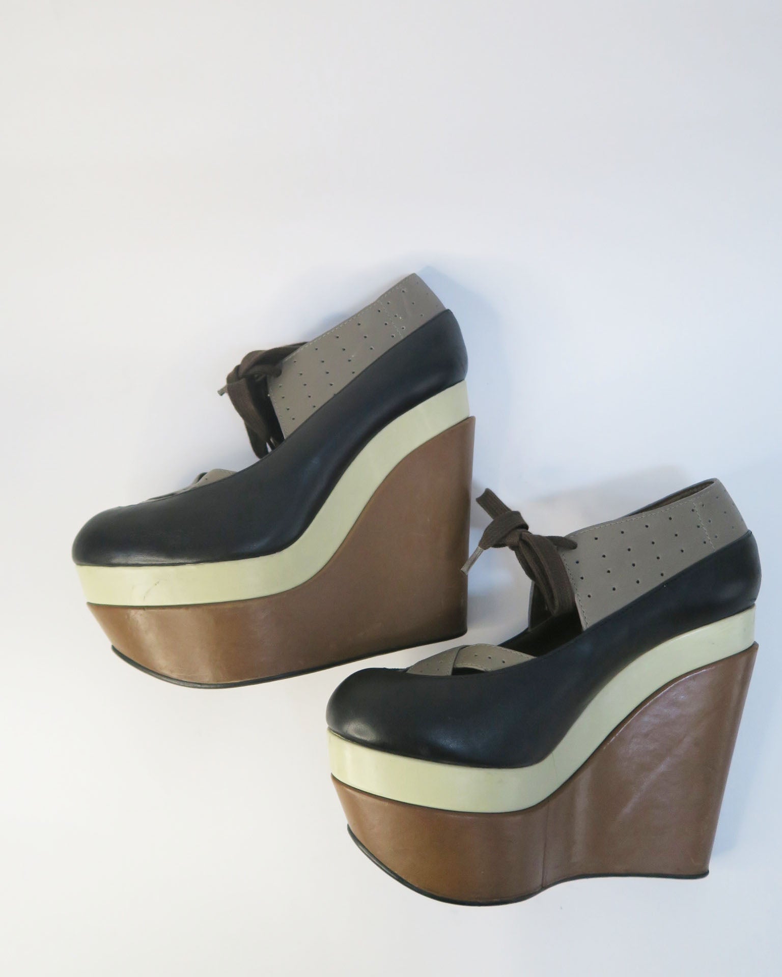 Marni cuñas tricolor