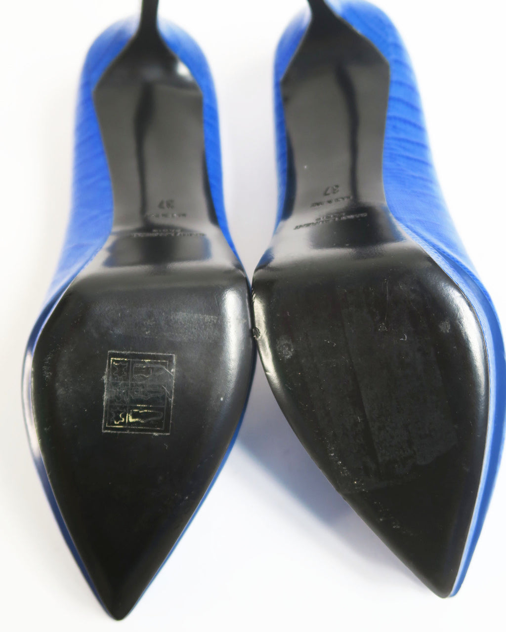 Saint Laurent salones azul