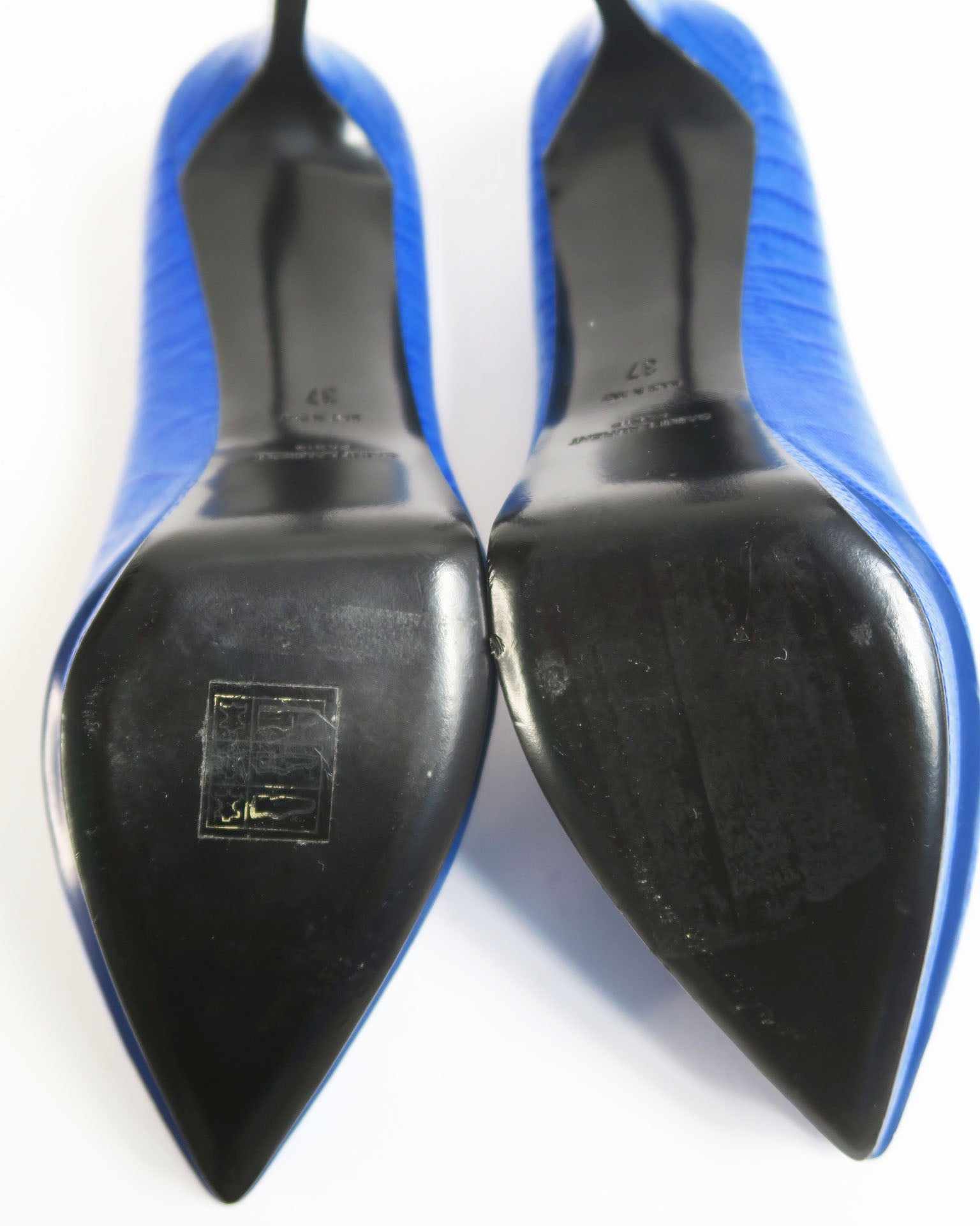 Saint Laurent salones azul