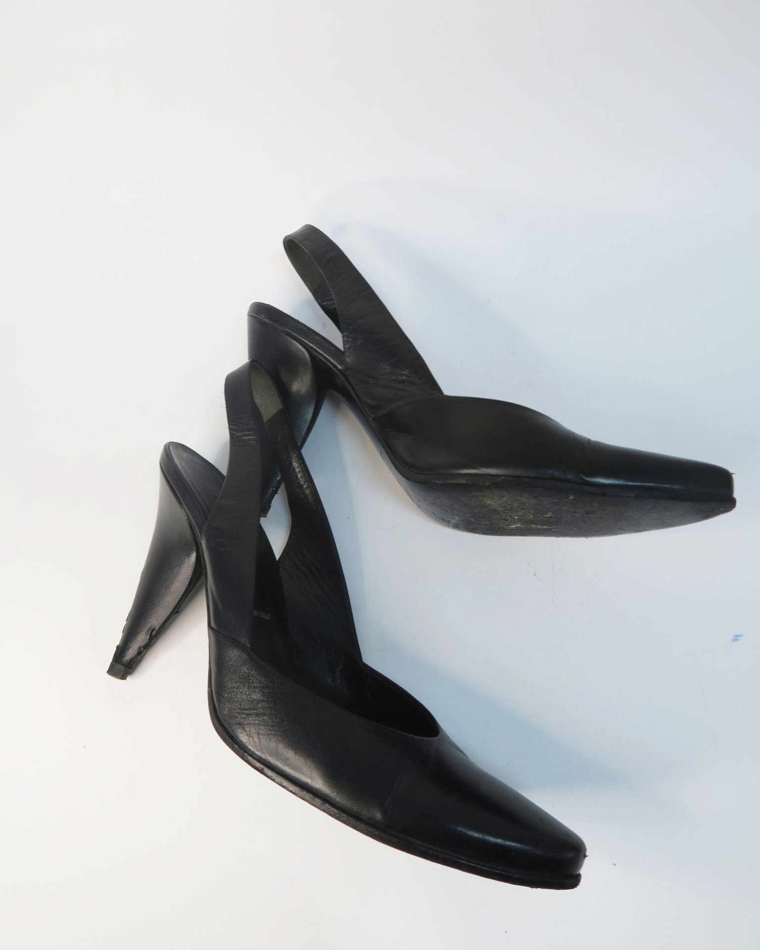 Prada salones Negro