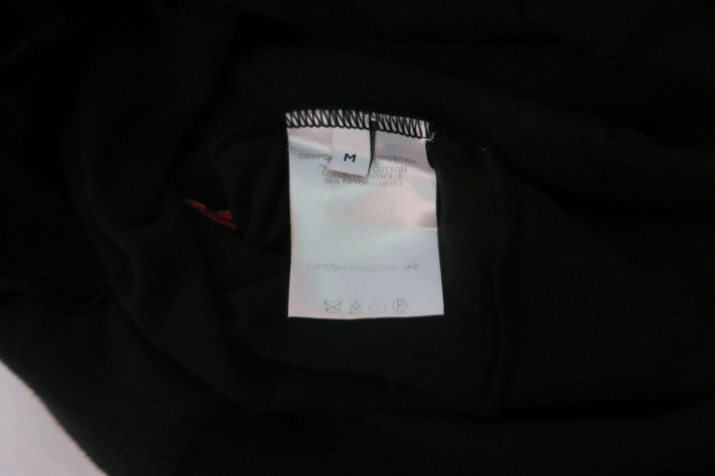 Balenciaga camisa negra