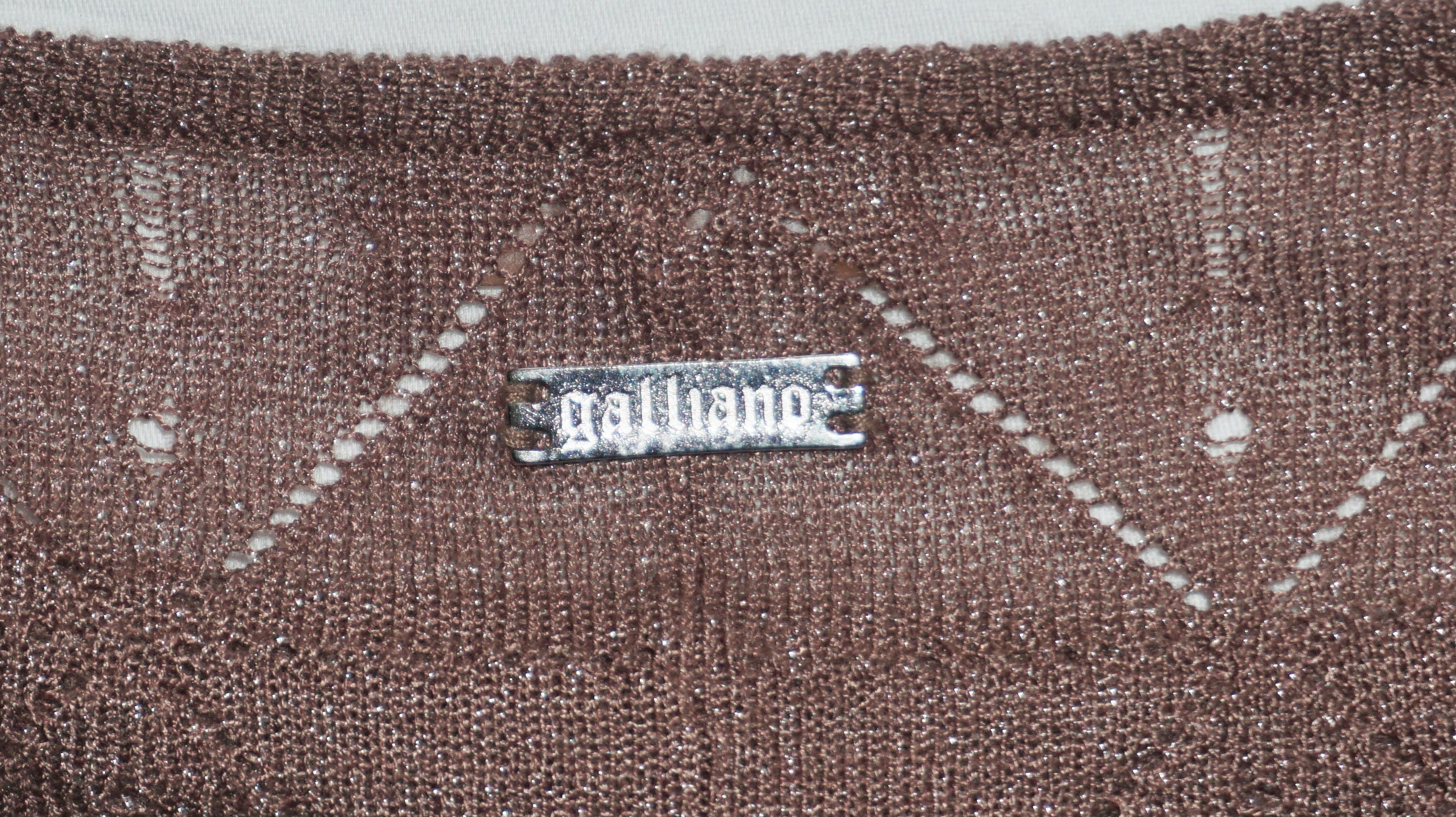 Galliano - Tunica agujeros
