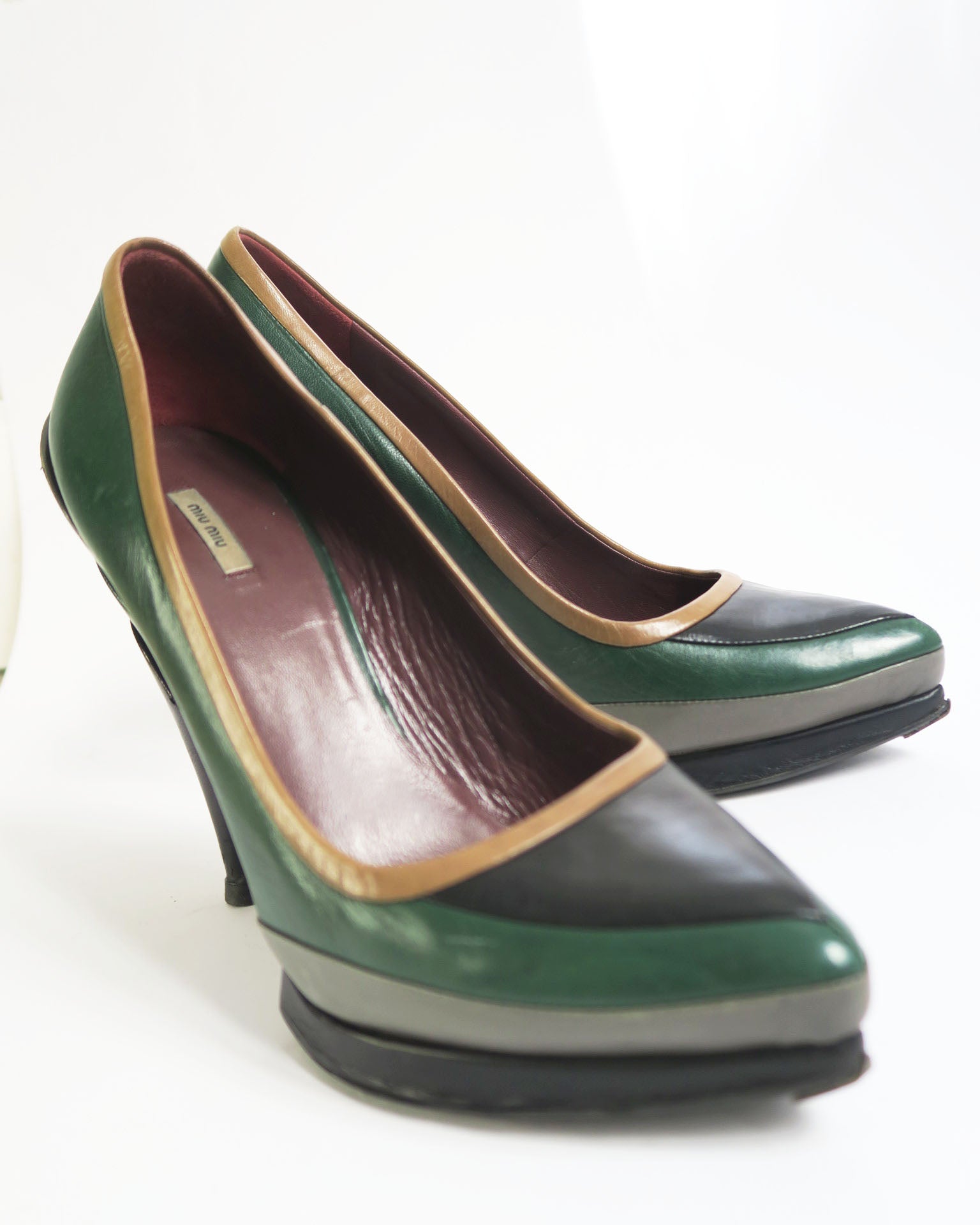 Miu Miu salones verde