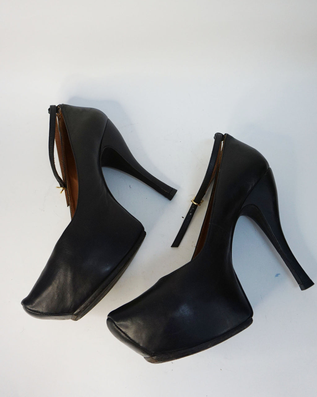 Alexander McQueen - Salones plataforma piel negros