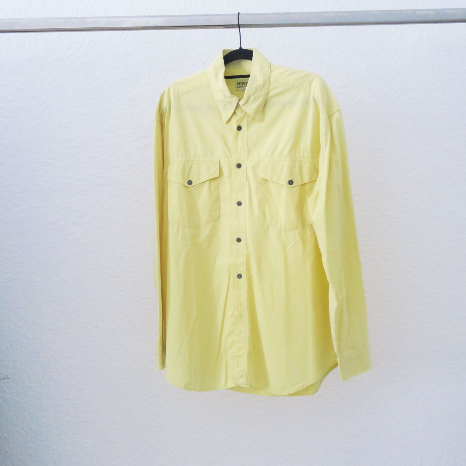 Versace - Camisa amarilla