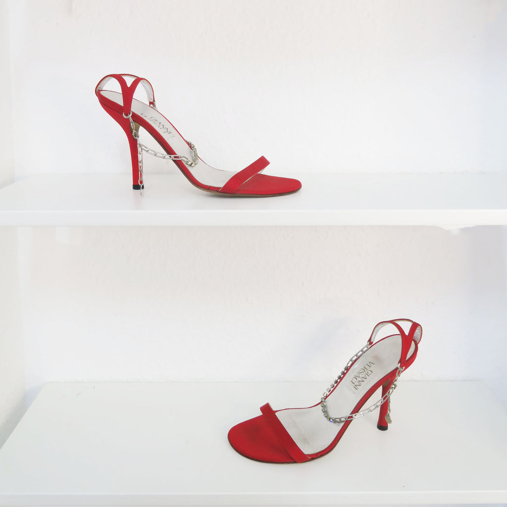 Gianni Versace sandalias rojas