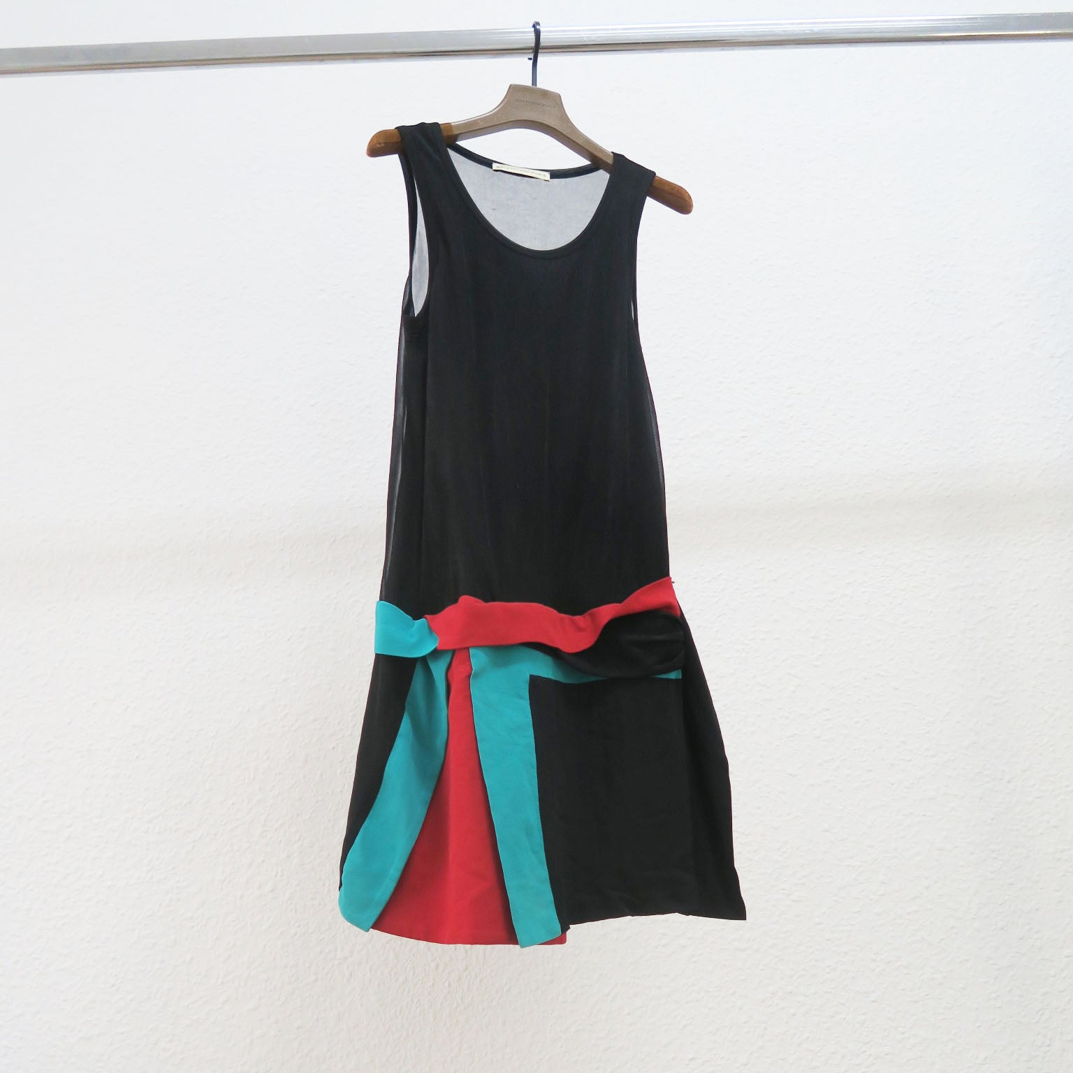 Balenciaga - Vestido tirantes negro, turquesa y rojo
